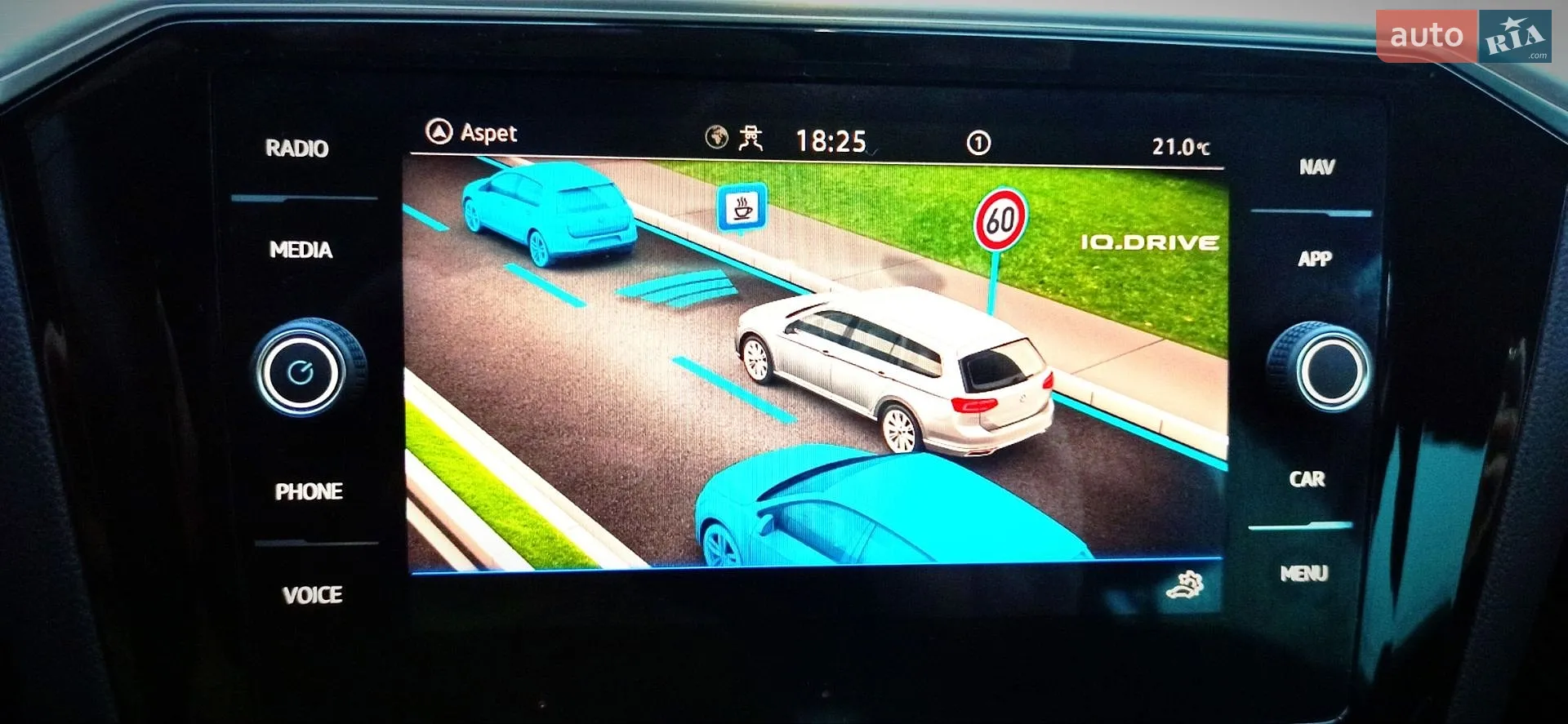 2021 Volkswagen Passat - мініатюра 30