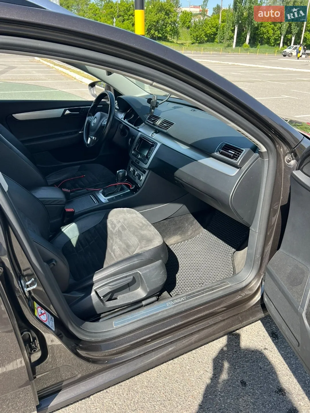 2014 Volkswagen Passat - мініатюра 21