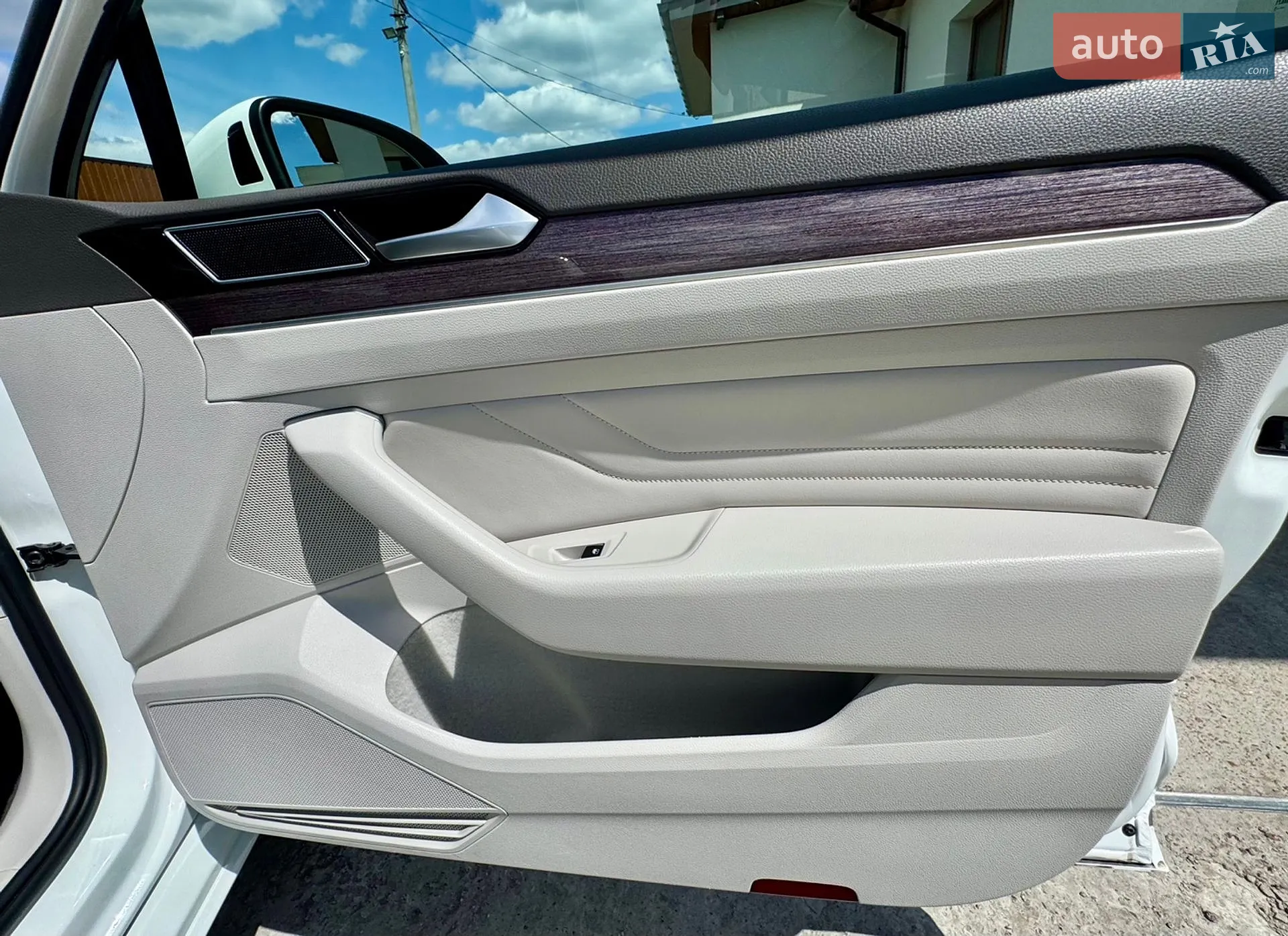 2022 Volkswagen Passat - мініатюра 31
