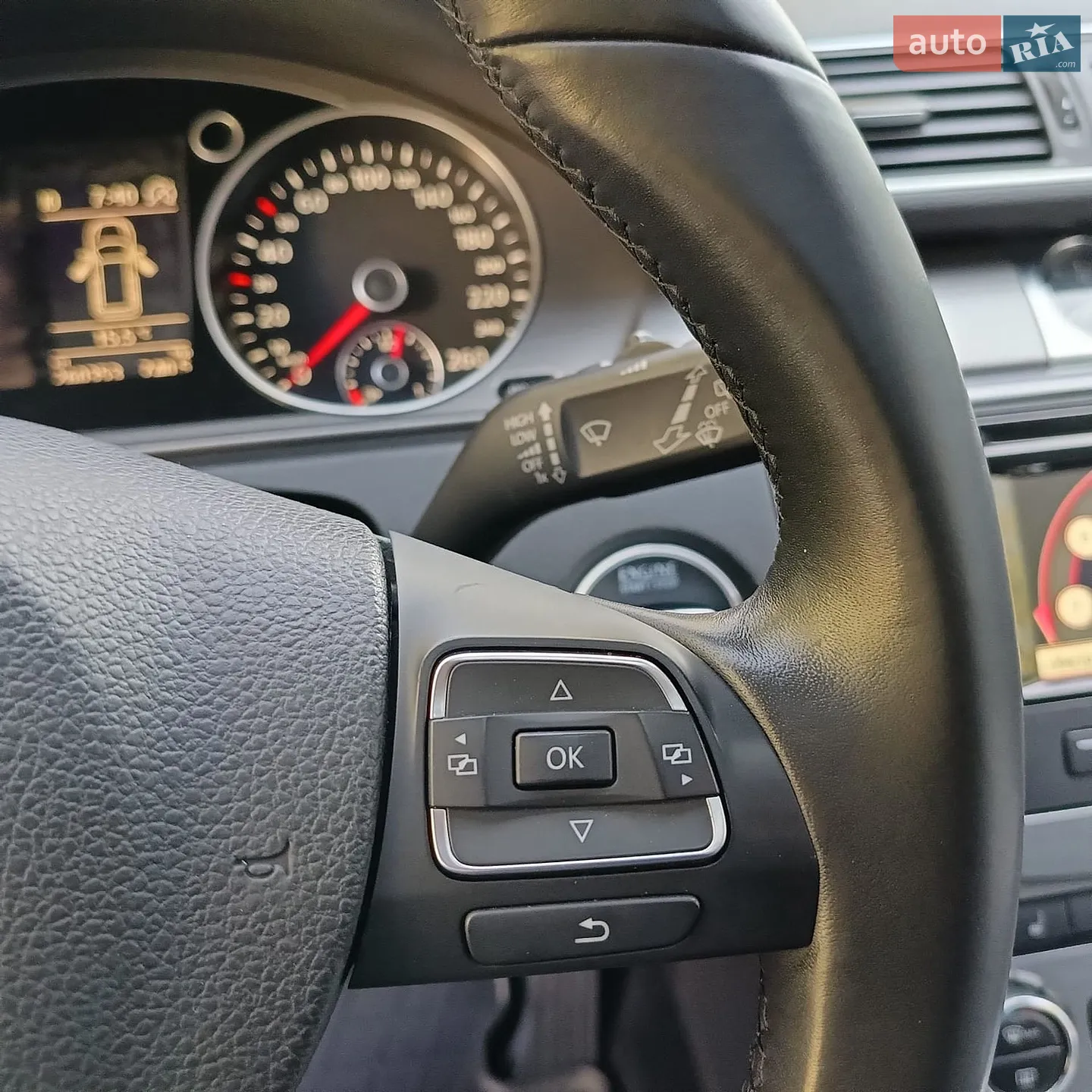 2011 Volkswagen Passat - мініатюра 18