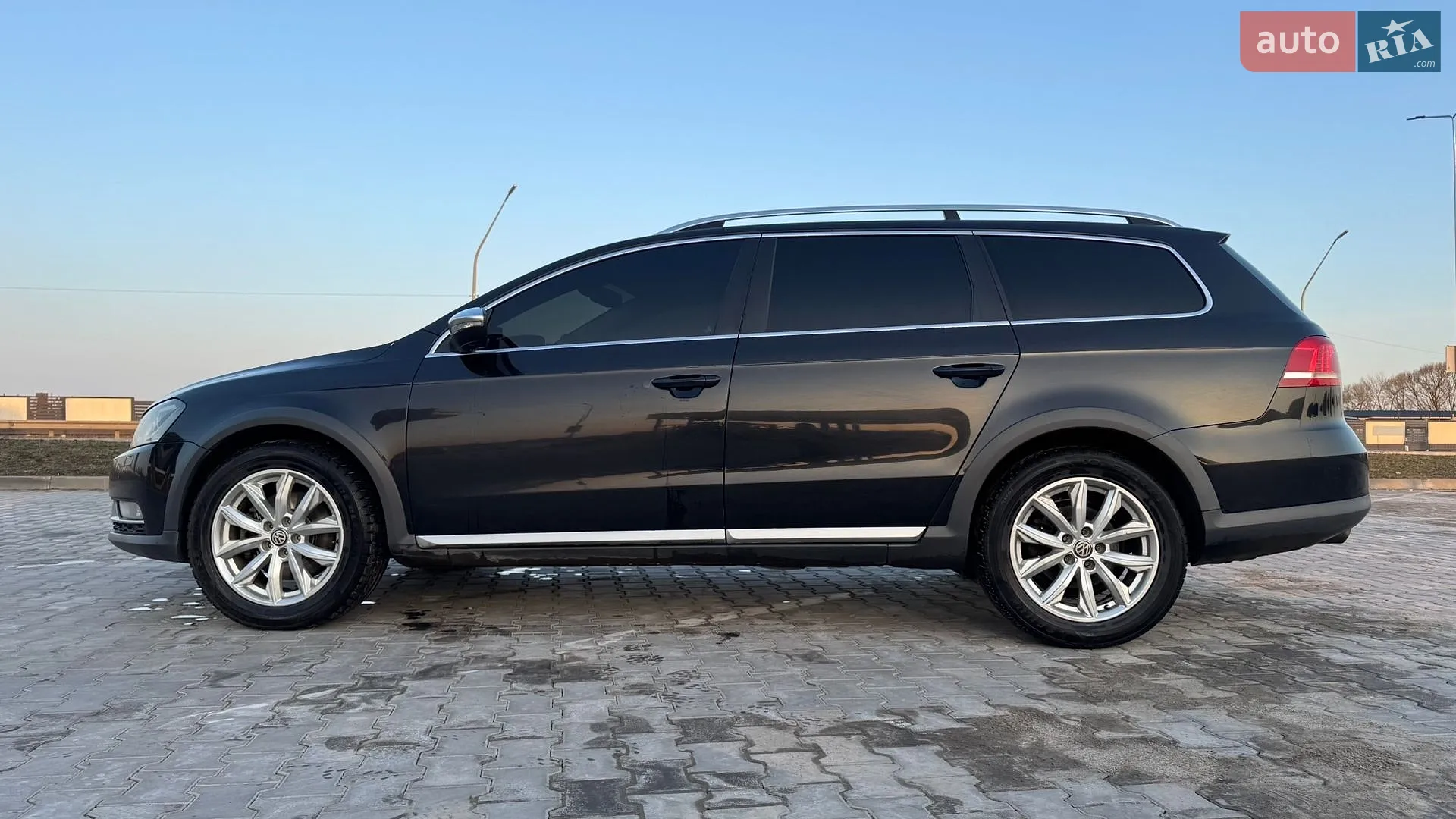 2012 Volkswagen Passat - мініатюра 4