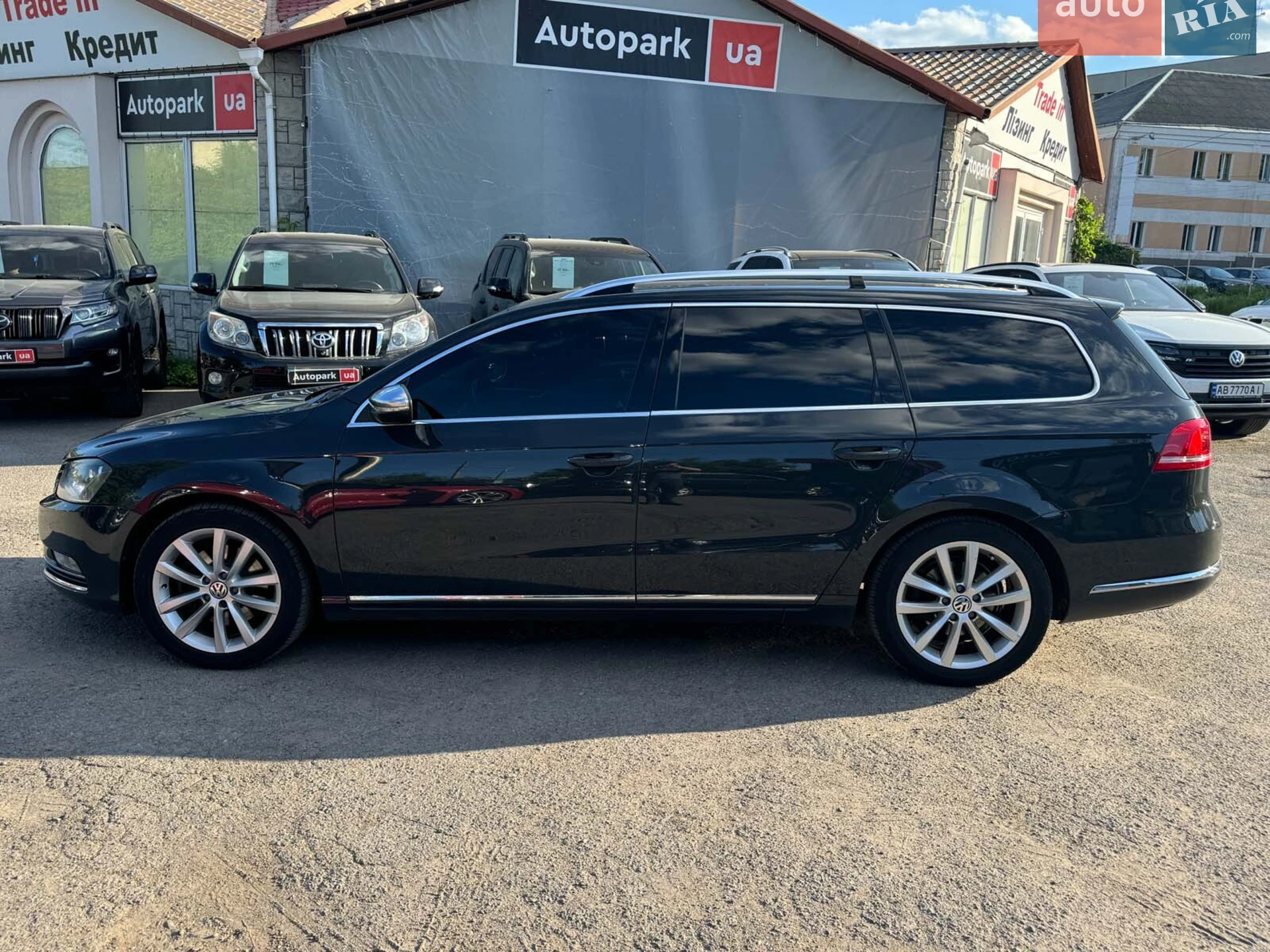 2013 Volkswagen Passat - мініатюра 11