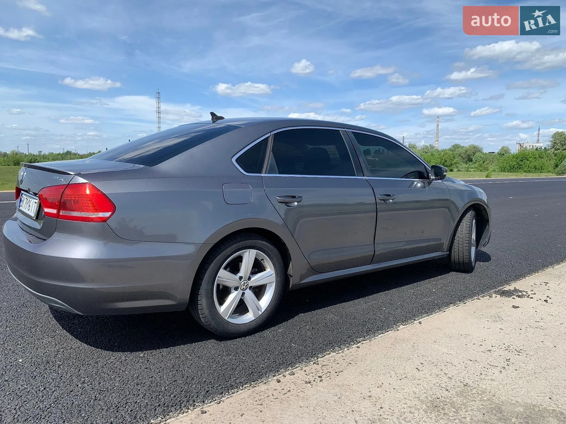 2013 Volkswagen Passat - мініатюра 7