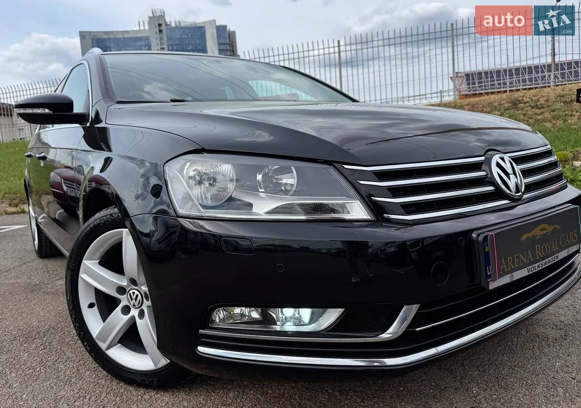 2013 Volkswagen Passat - мініатюра 3
