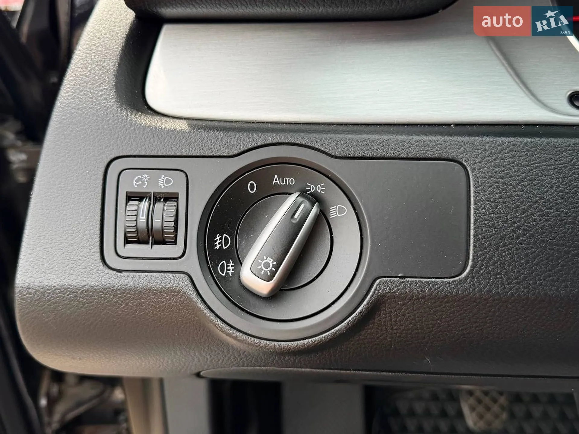 2013 Volkswagen Passat - мініатюра 40