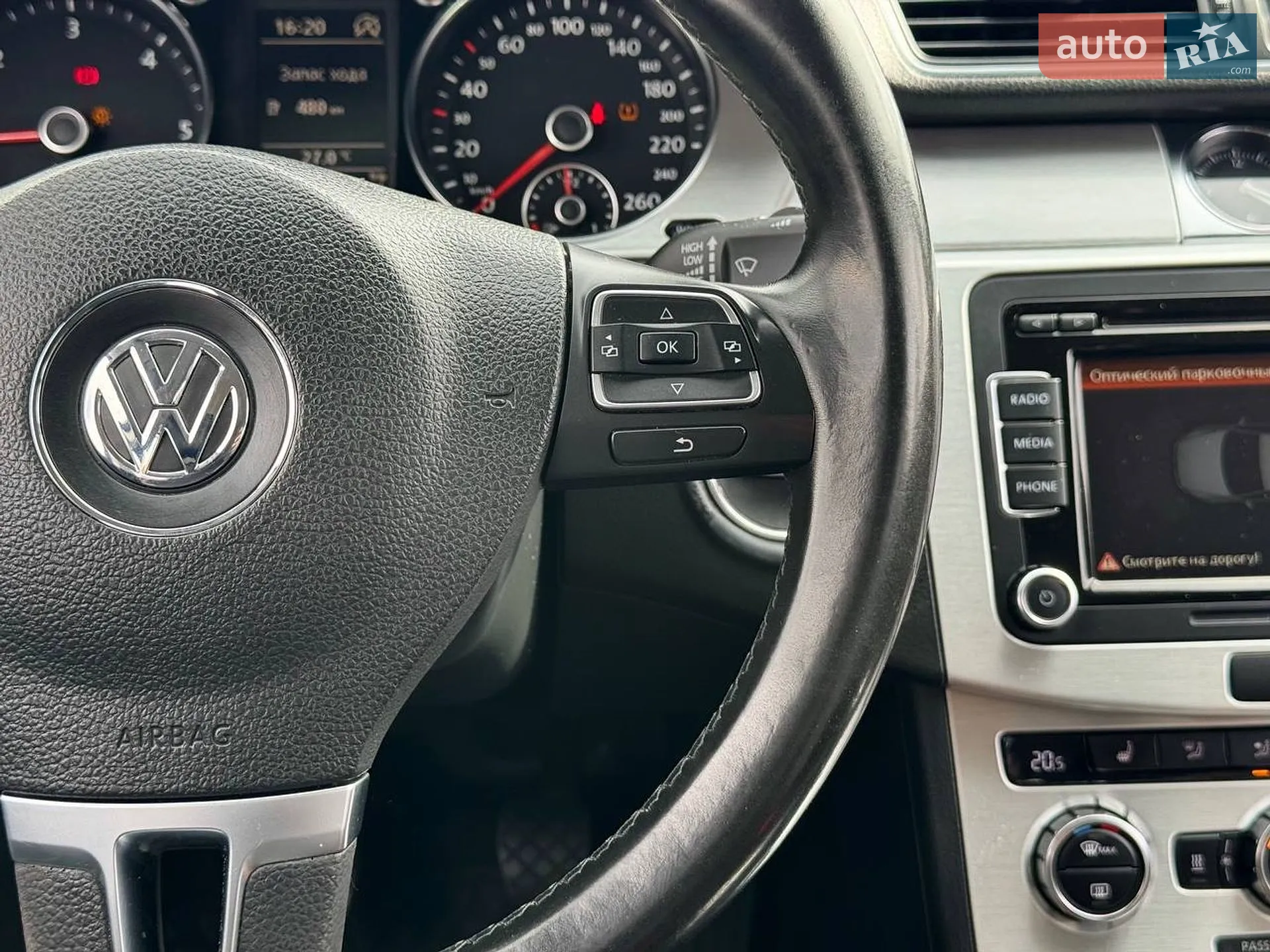 2013 Volkswagen Passat - мініатюра 36