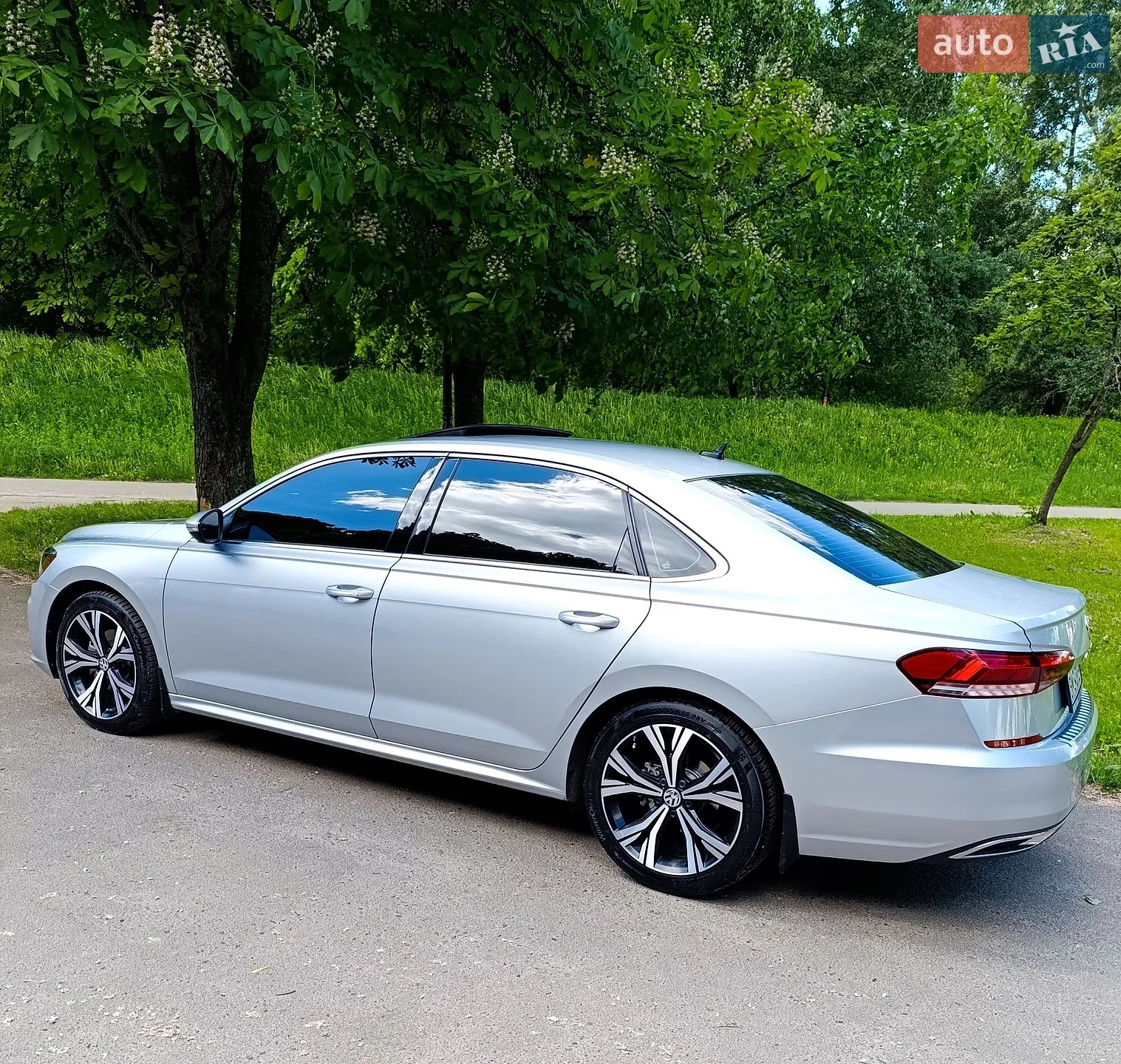 2021 Volkswagen Passat - мініатюра 12