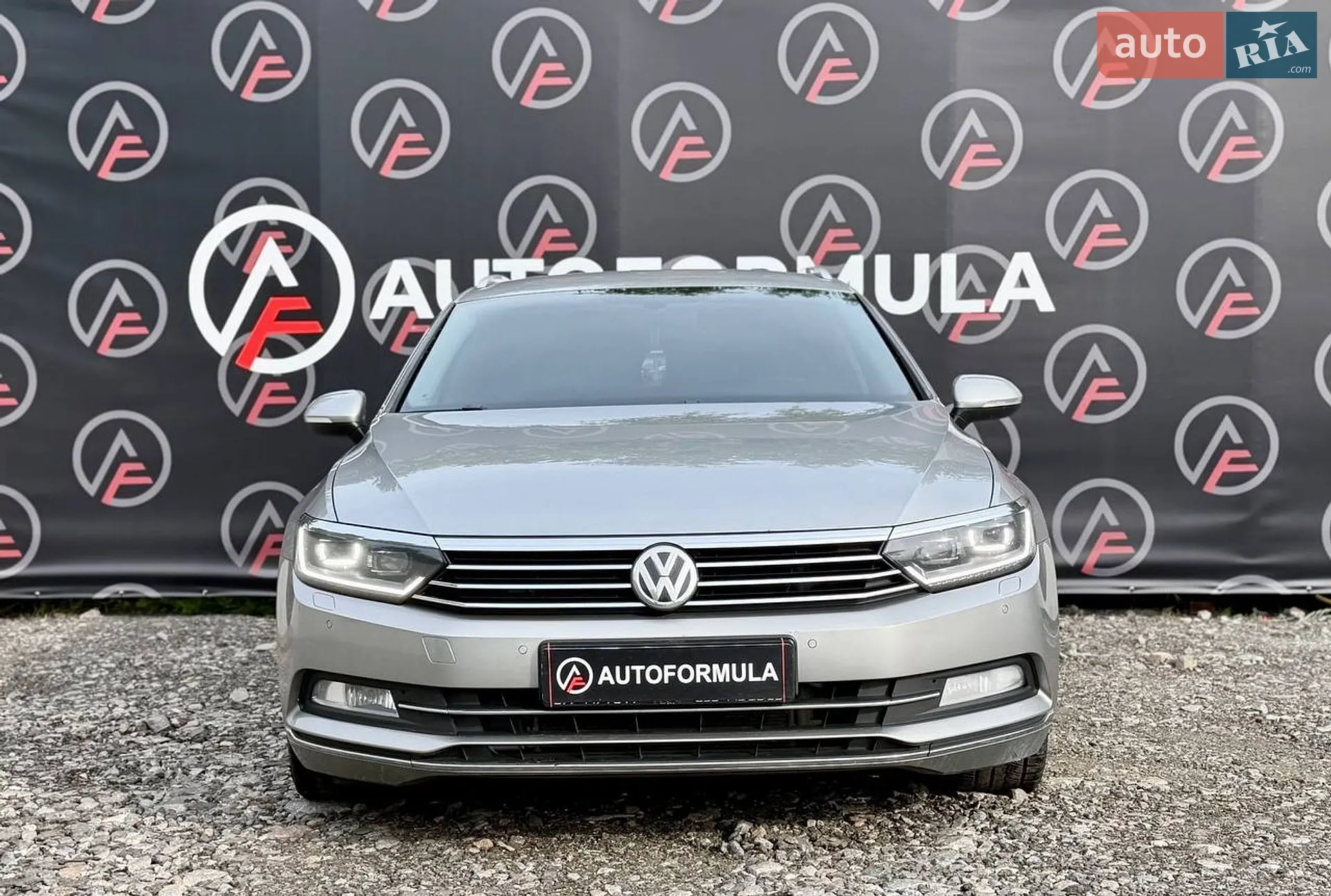 2015 Volkswagen Passat - мініатюра 2