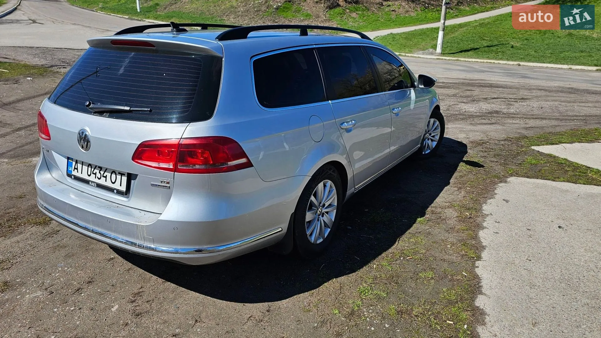 2013 Volkswagen Passat - мініатюра 2
