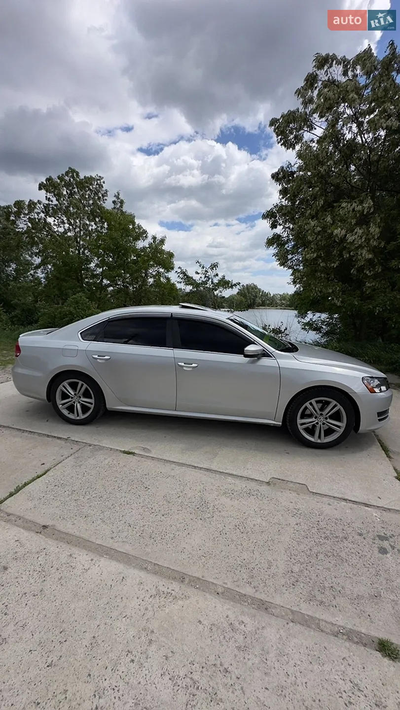 2013 Volkswagen Passat - мініатюра 2