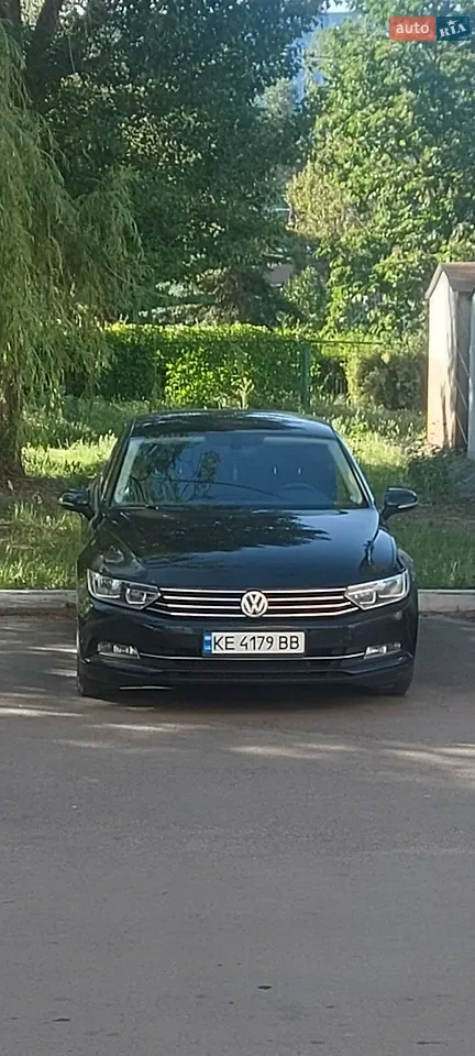 2017 Volkswagen Passat - мініатюра 12