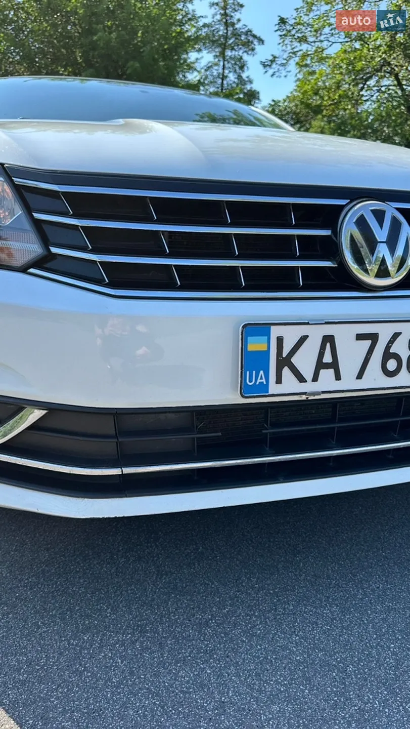 2016 Volkswagen Passat - мініатюра 32