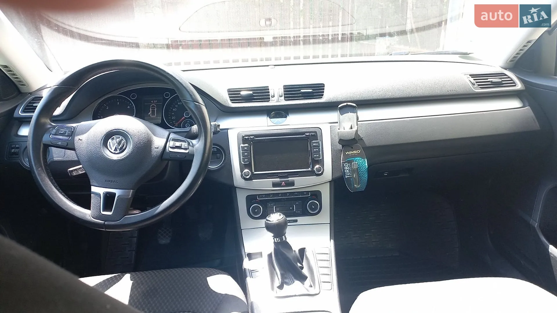 2011 Volkswagen Passat - мініатюра 3