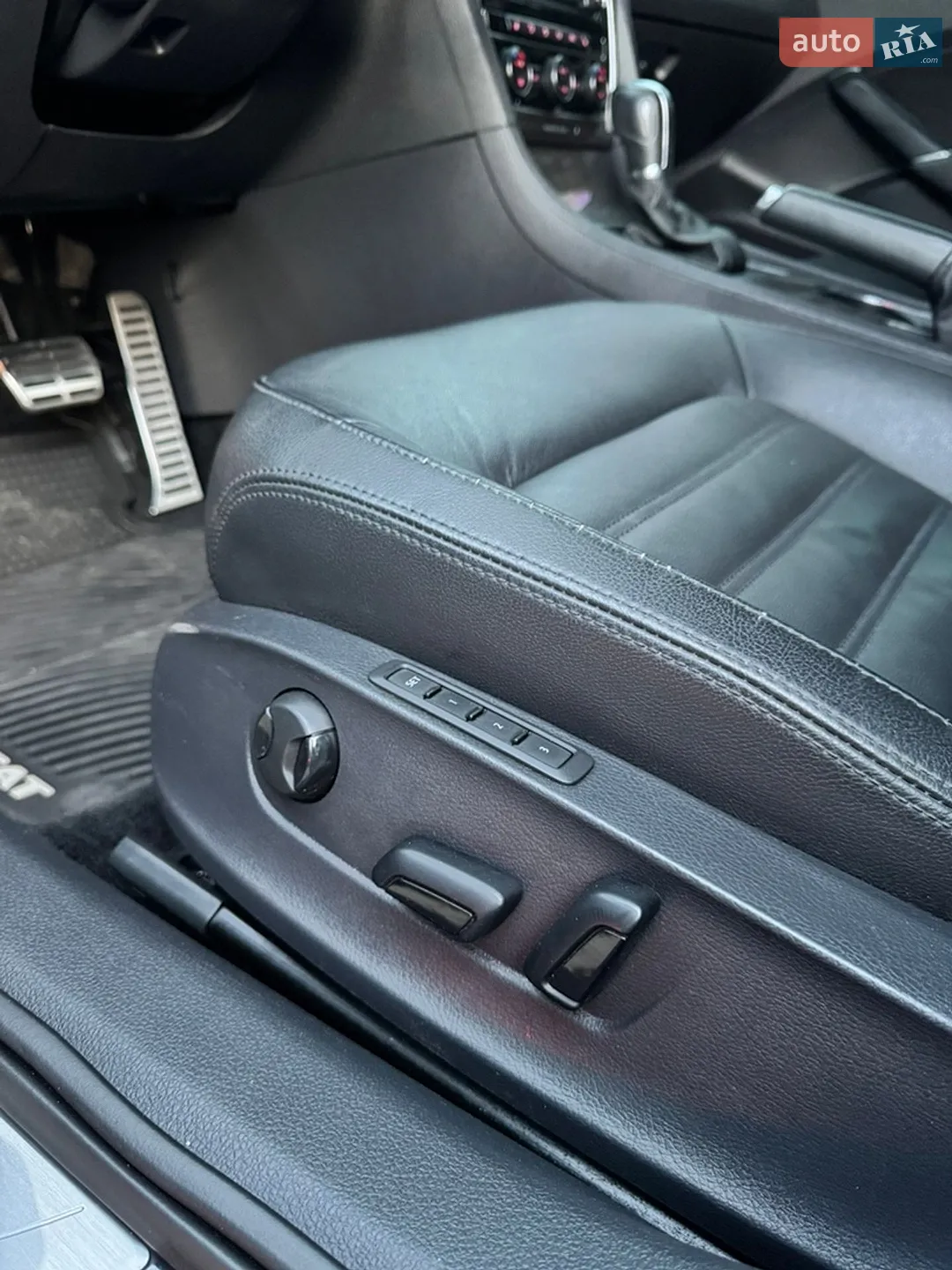 2017 Volkswagen Passat - мініатюра 24