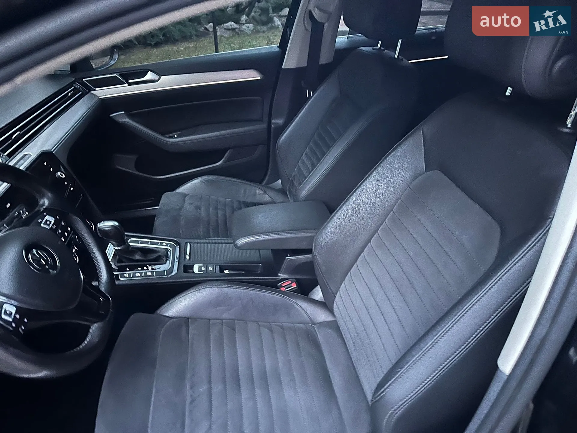 2017 Volkswagen Passat - мініатюра 24