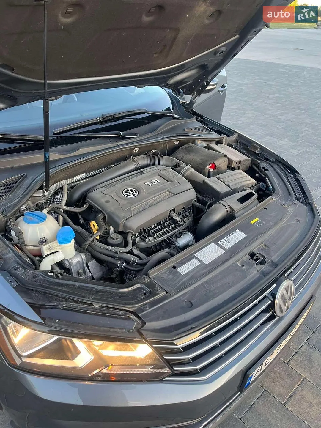2016 Volkswagen Passat - мініатюра 35