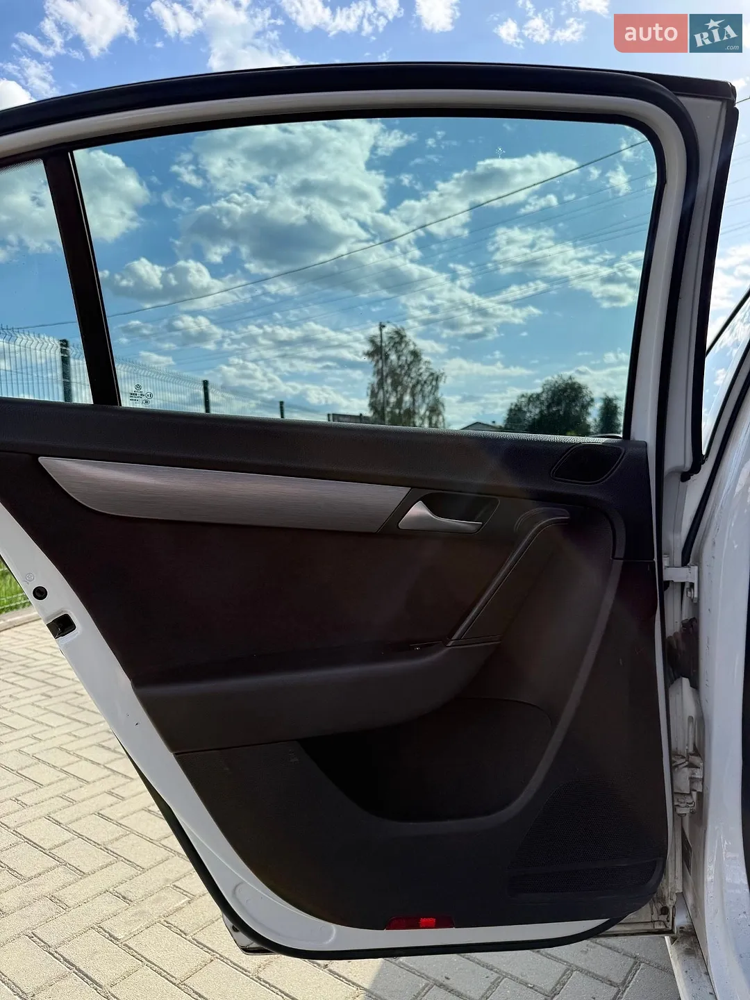 2011 Volkswagen Passat - мініатюра 34