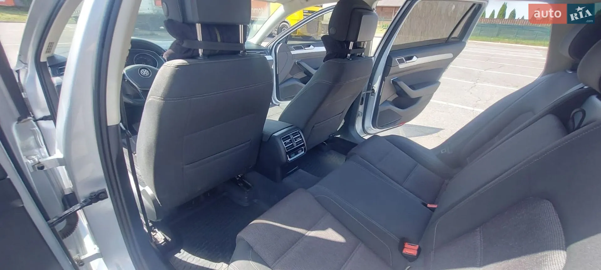 2016 Volkswagen Passat - мініатюра 29