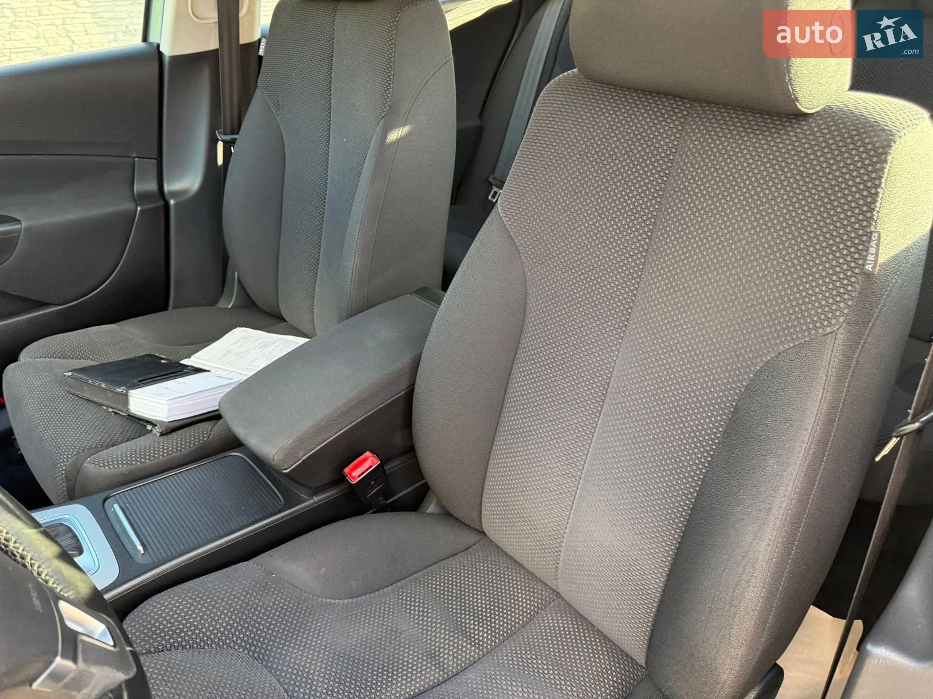 2010 Volkswagen Passat - мініатюра 14