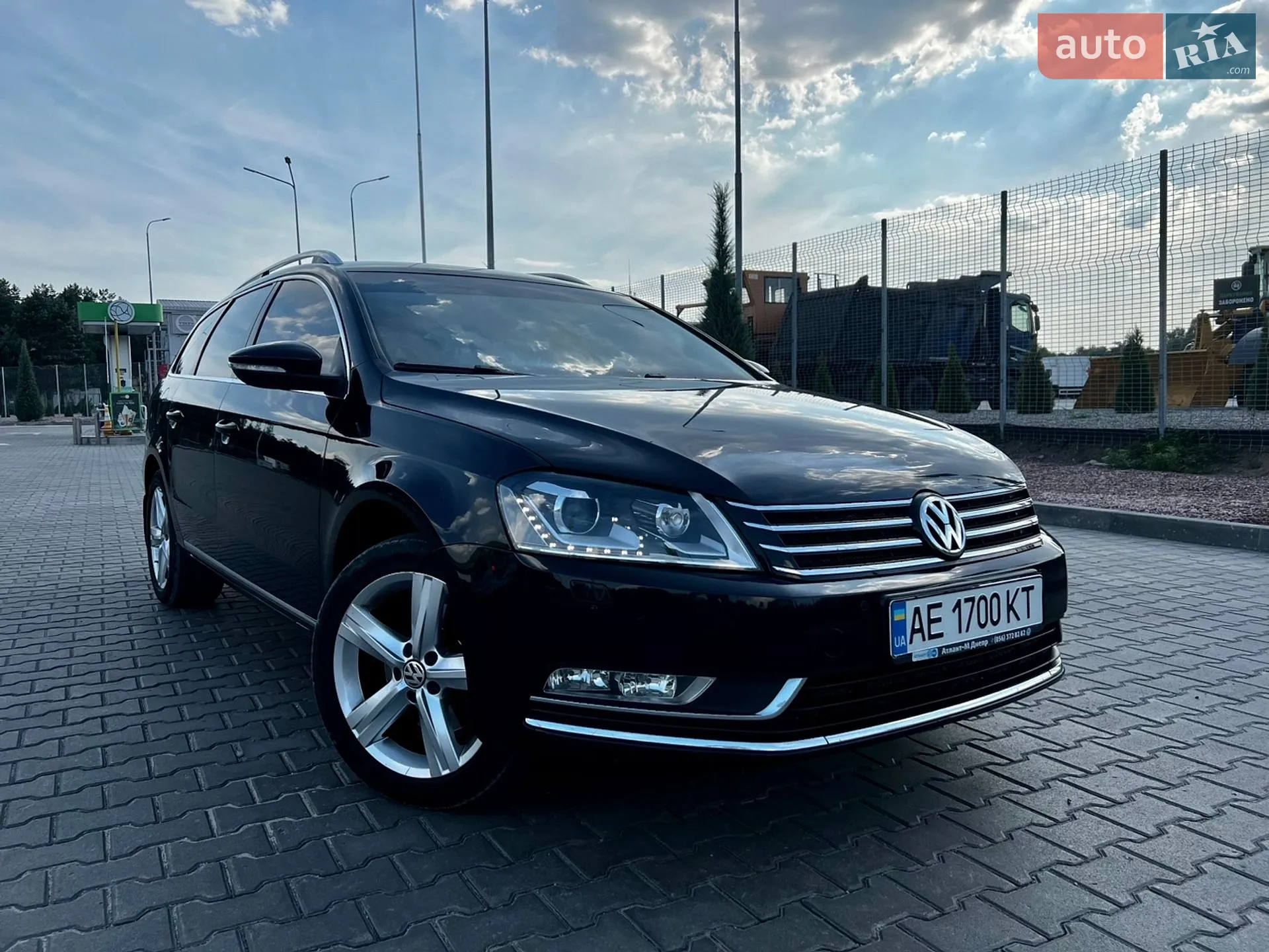 2011 Volkswagen Passat - мініатюра 21