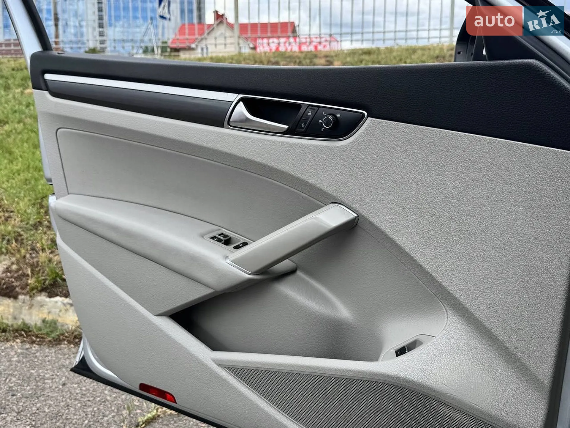 2017 Volkswagen Passat - мініатюра 34