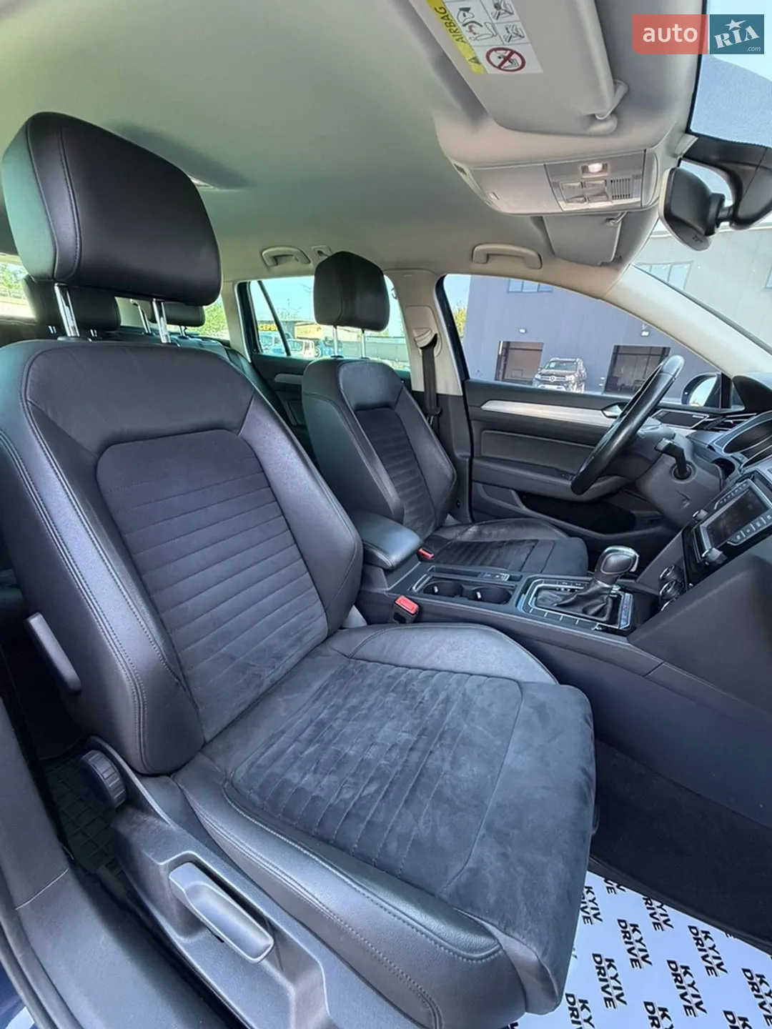 2015 Volkswagen Passat - мініатюра 23
