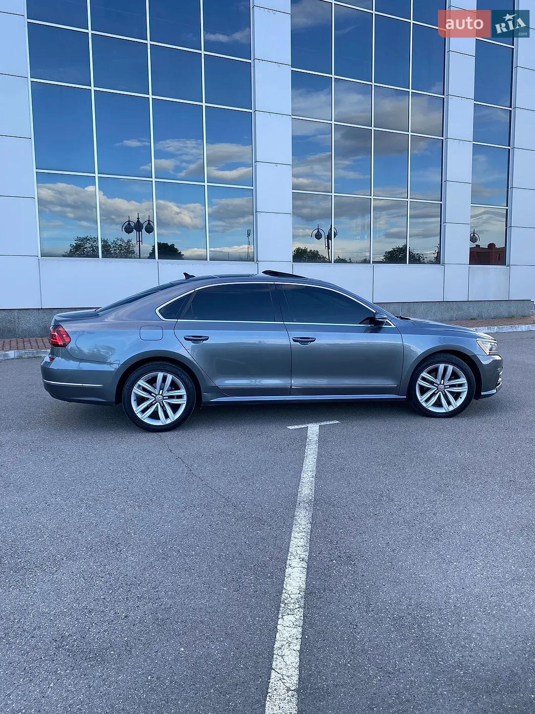 2016 Volkswagen Passat - мініатюра 12