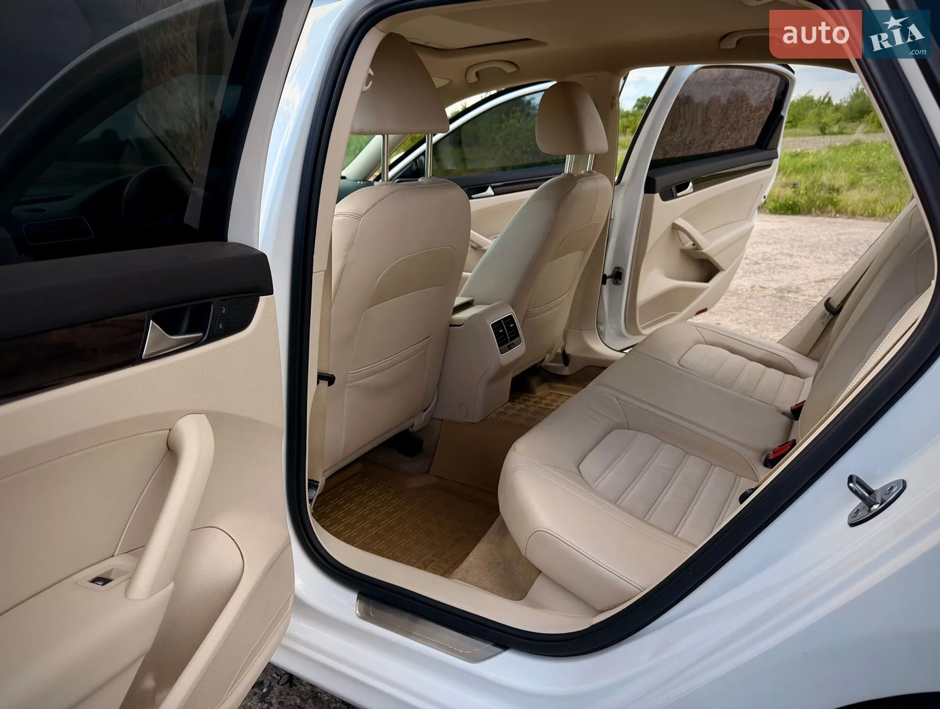 2014 Volkswagen Passat - мініатюра 13
