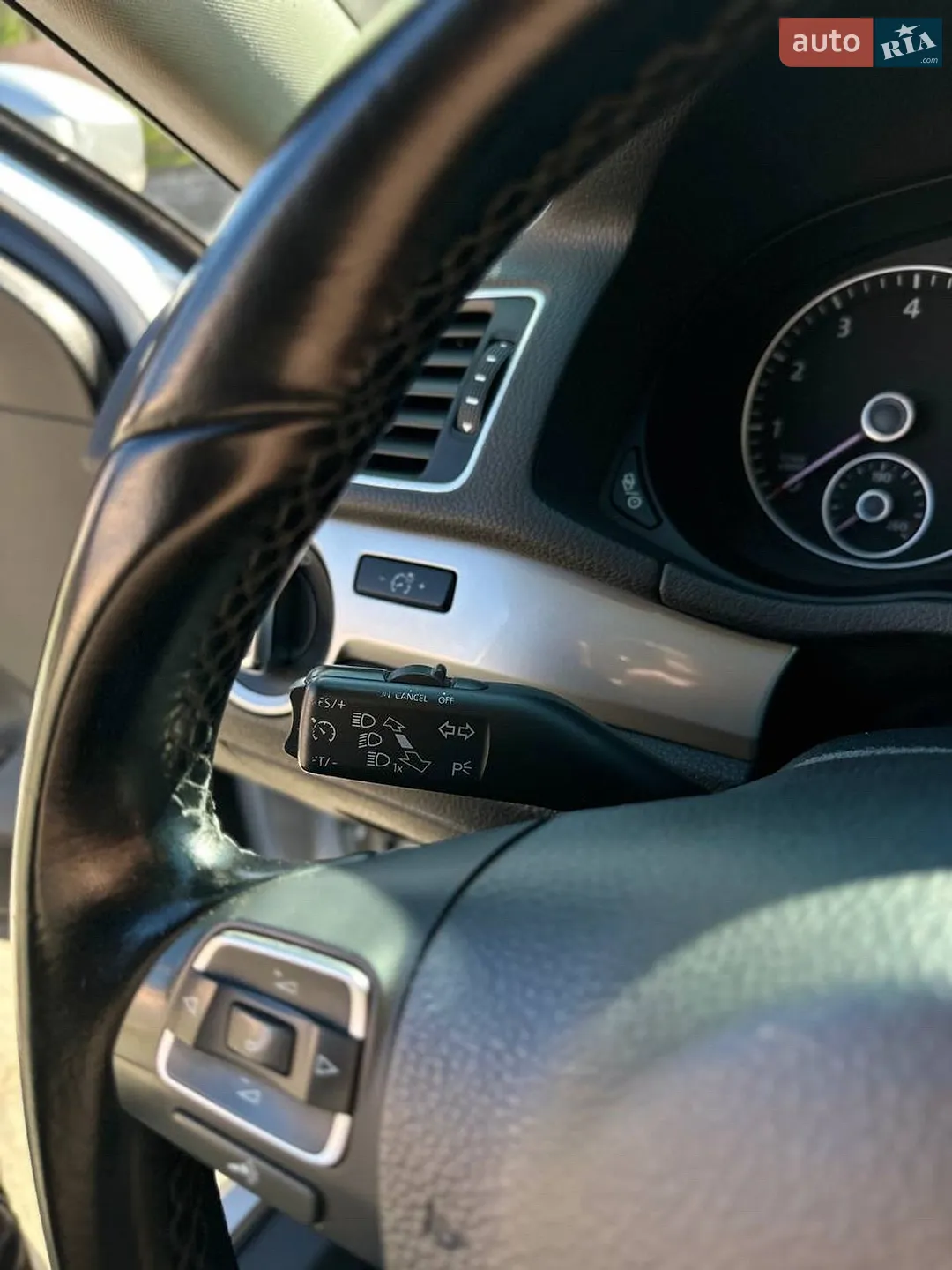2015 Volkswagen Passat - мініатюра 23