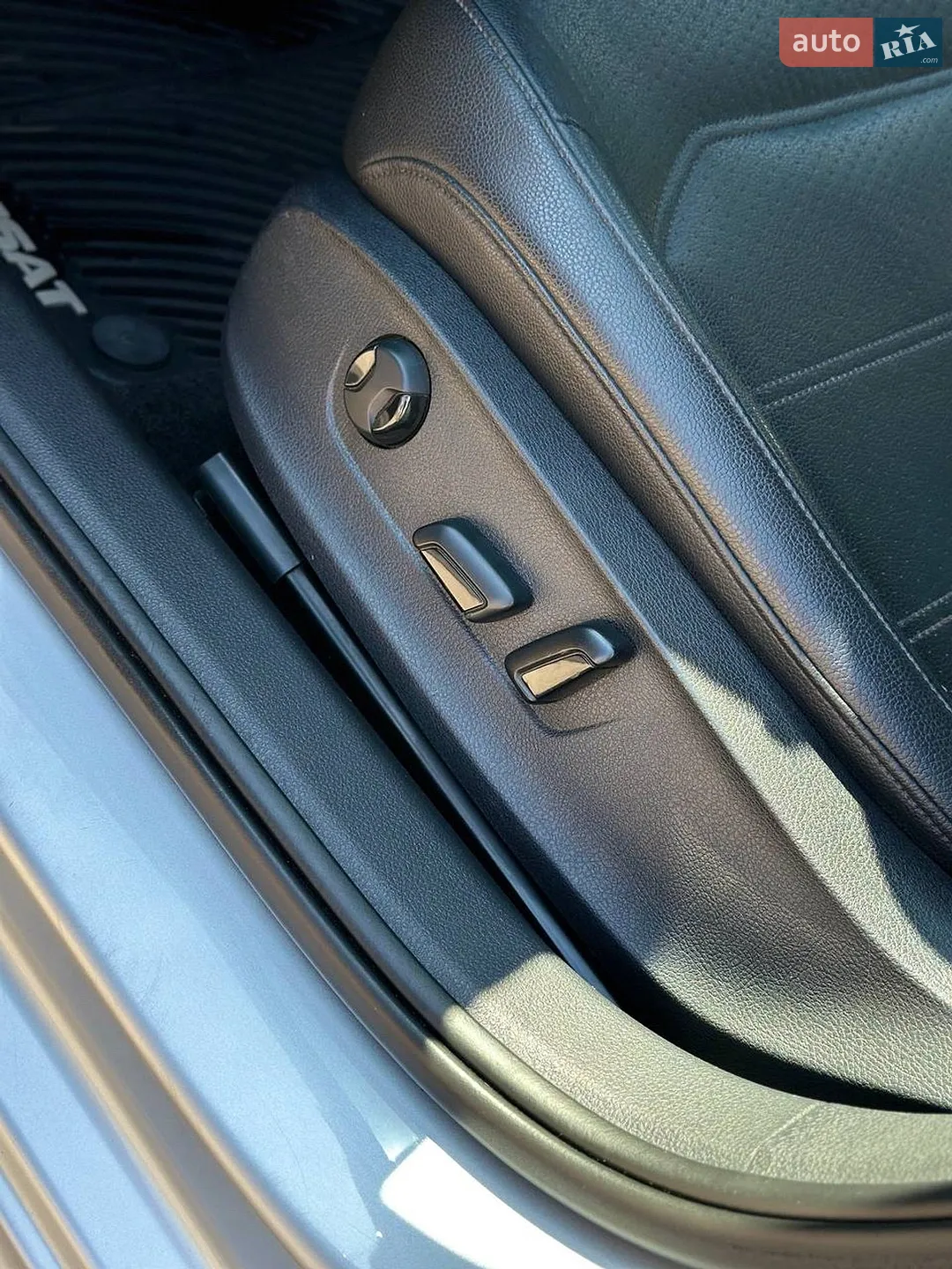 2015 Volkswagen Passat - мініатюра 26