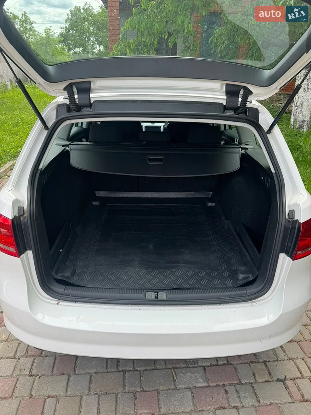 2013 Volkswagen Passat - мініатюра 40