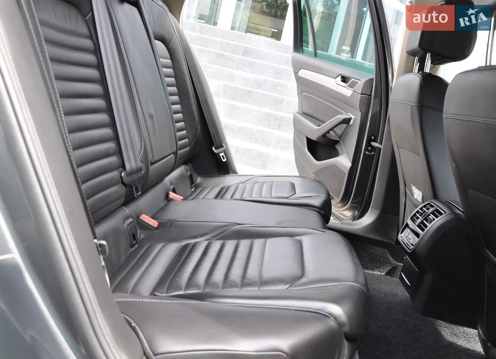 2016 Volkswagen Passat - мініатюра 18