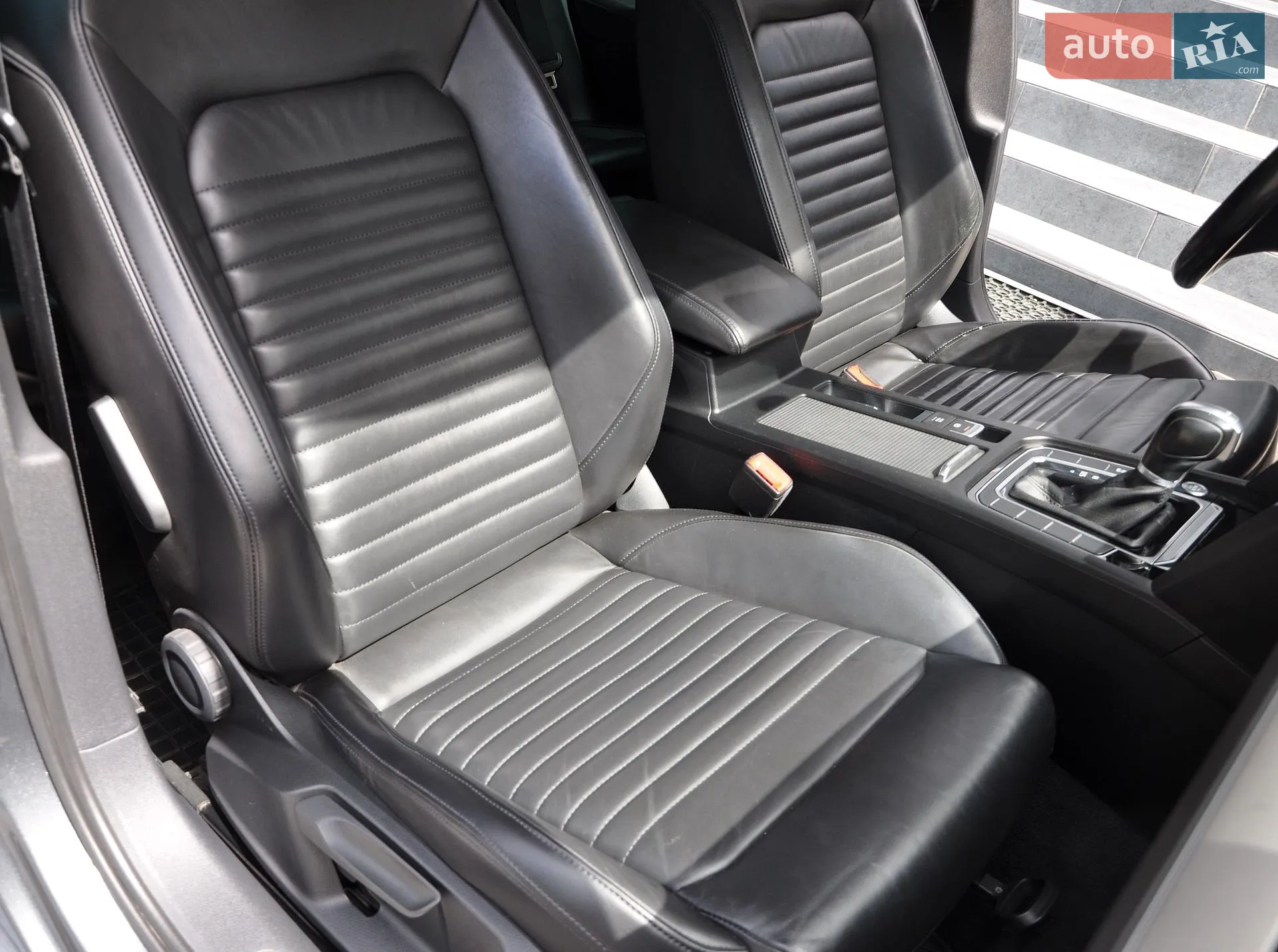 2016 Volkswagen Passat - мініатюра 24