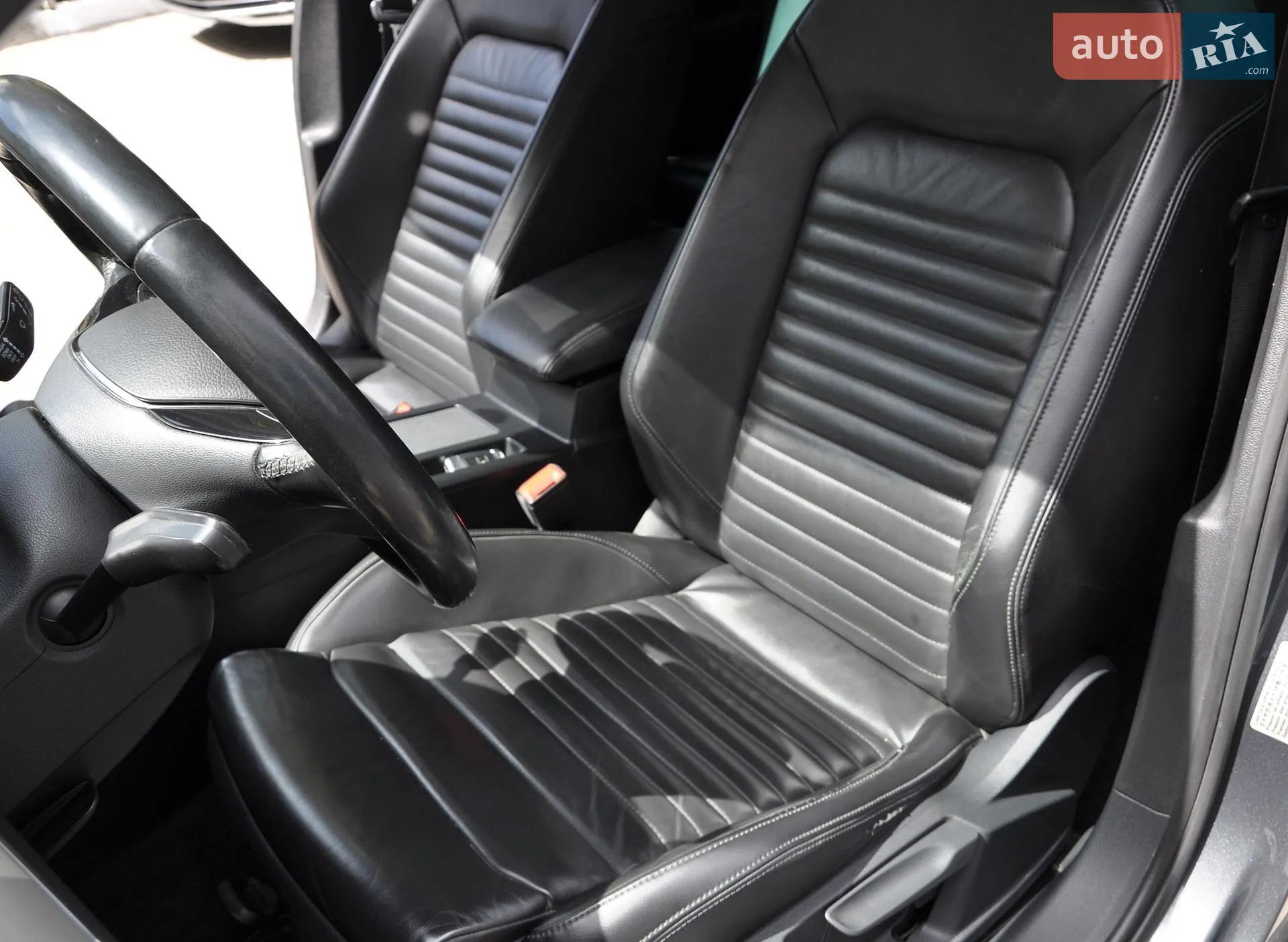 2016 Volkswagen Passat - мініатюра 28