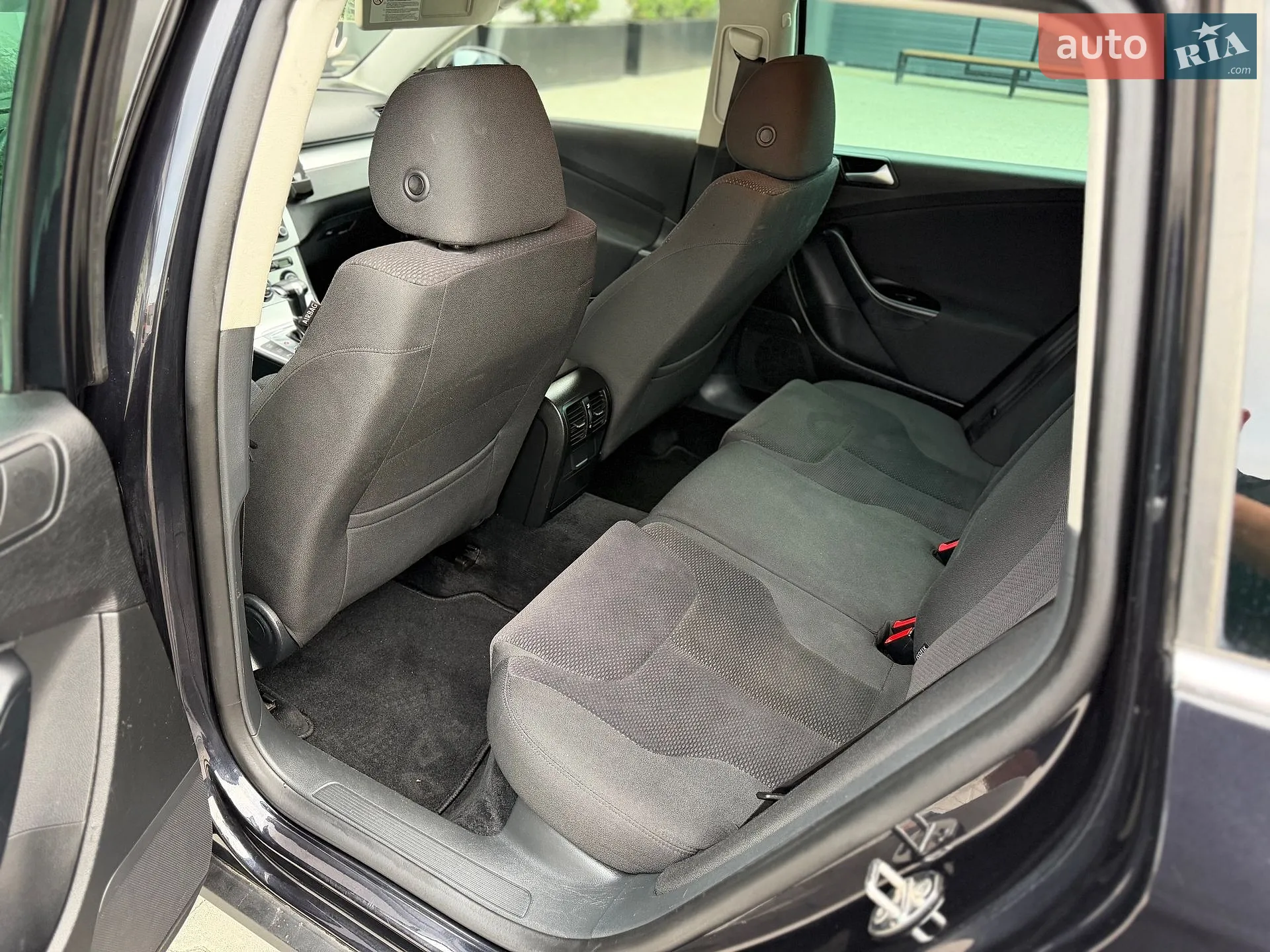 2010 Volkswagen Passat - мініатюра 91