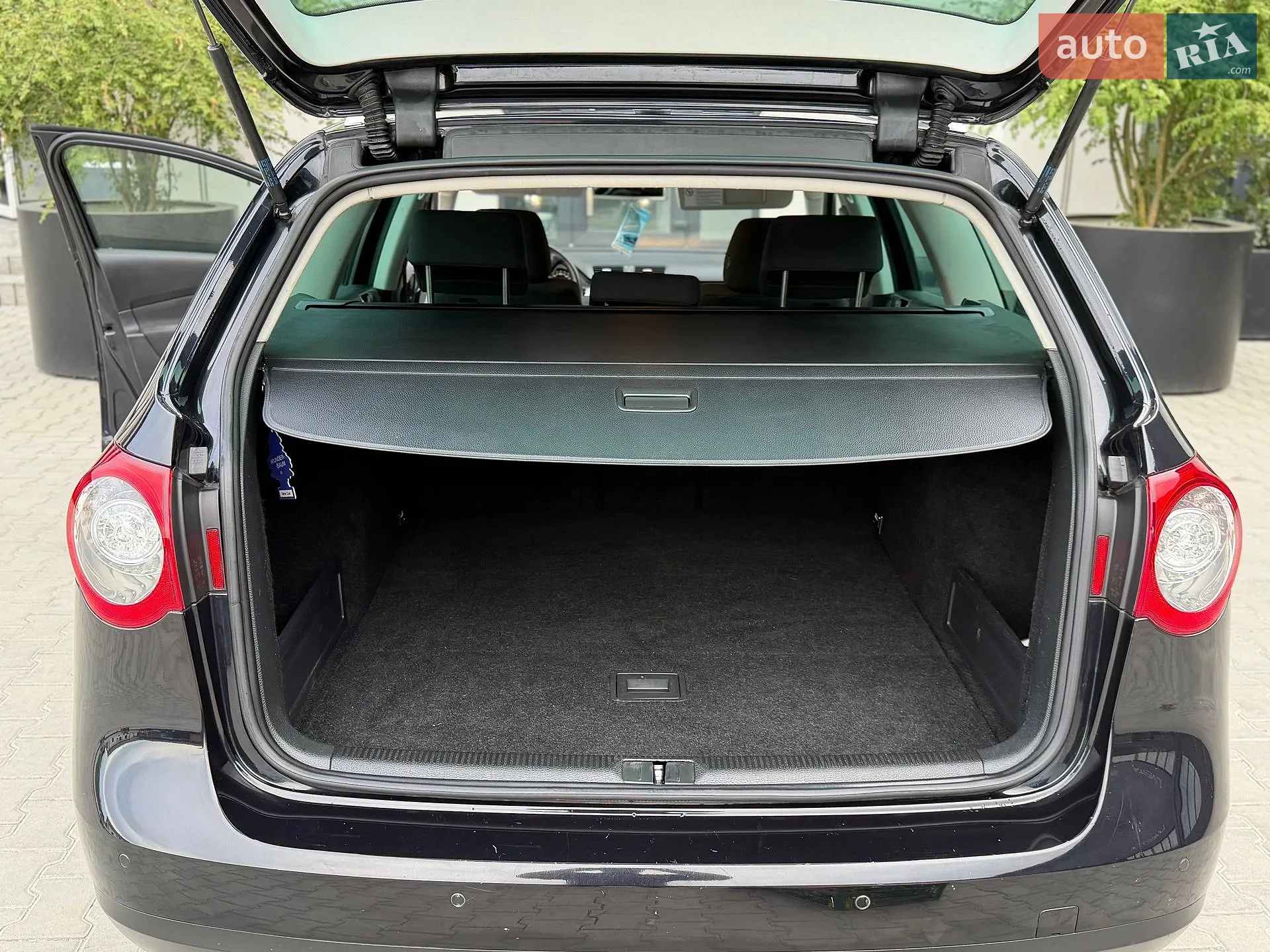 2010 Volkswagen Passat - мініатюра 95