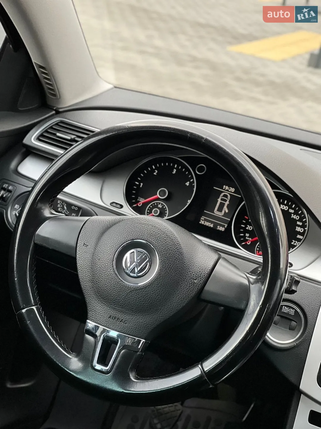 2012 Volkswagen Passat - мініатюра 30