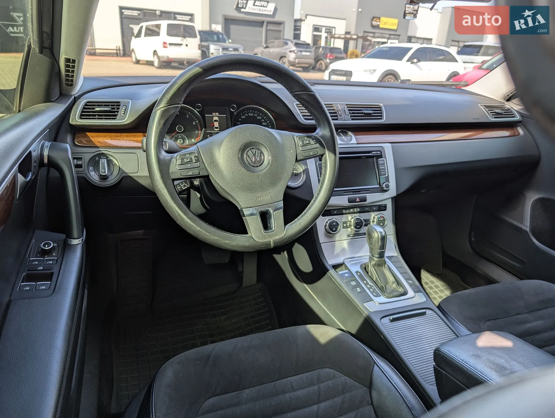 2014 Volkswagen Passat - мініатюра 3