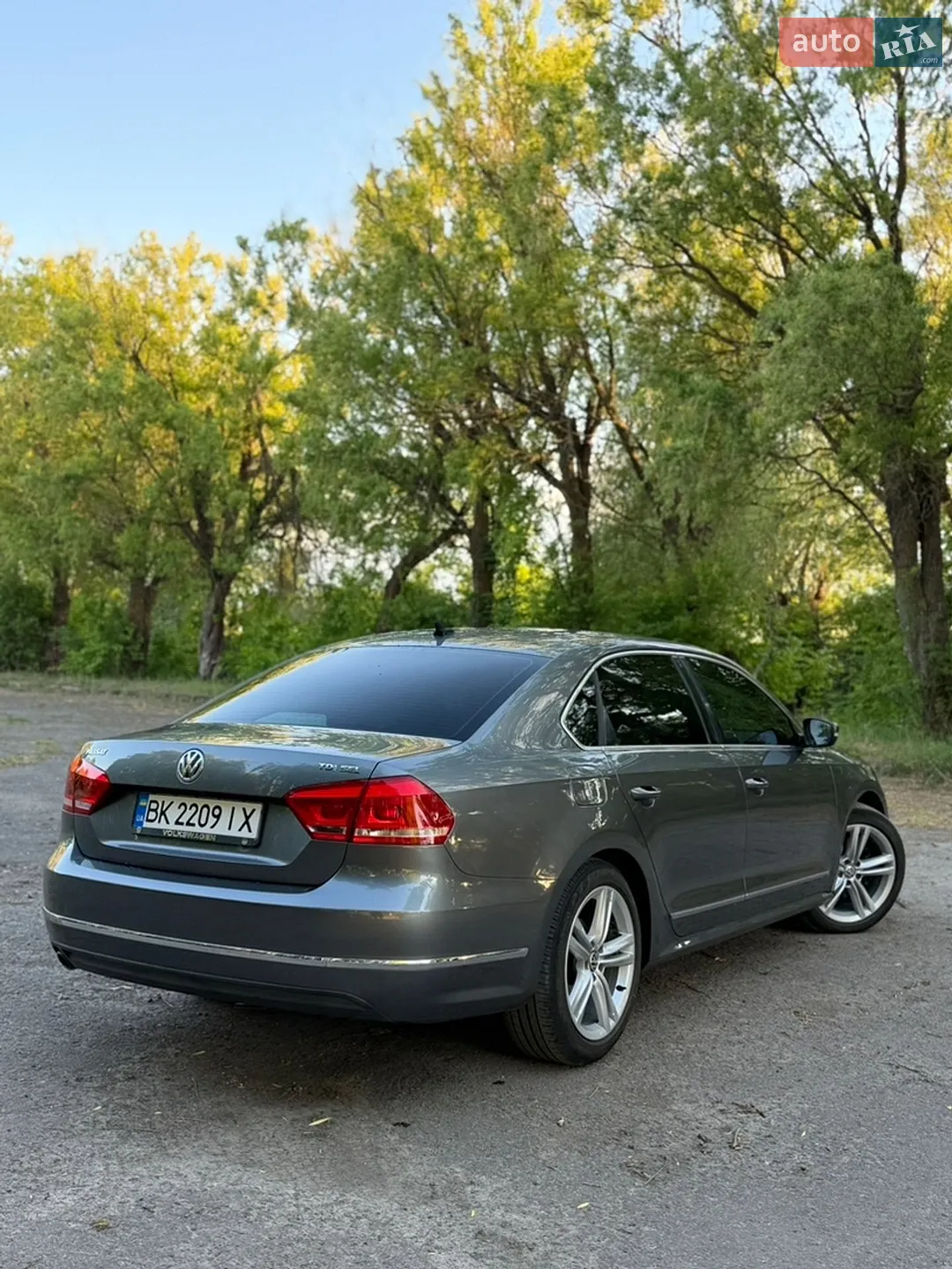 2013 Volkswagen Passat - мініатюра 2
