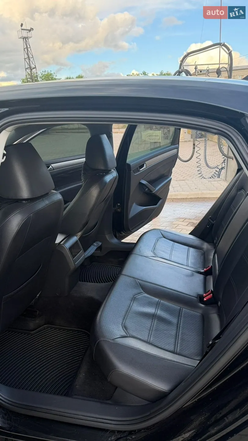 2015 Volkswagen Passat - мініатюра 5