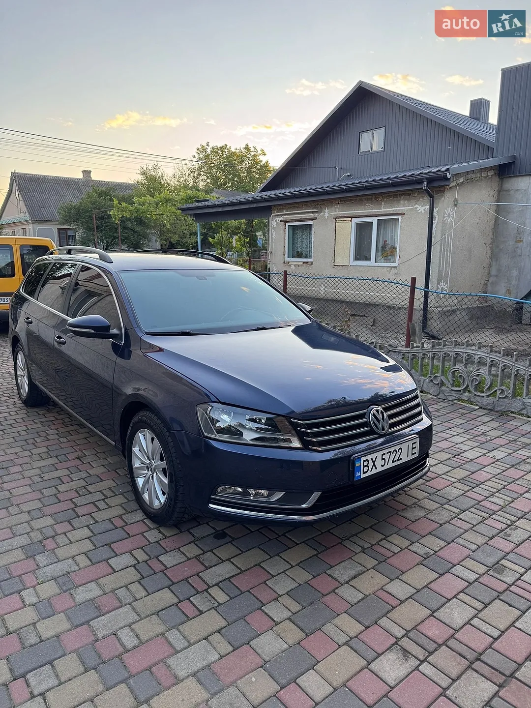 2013 Volkswagen Passat - мініатюра 2