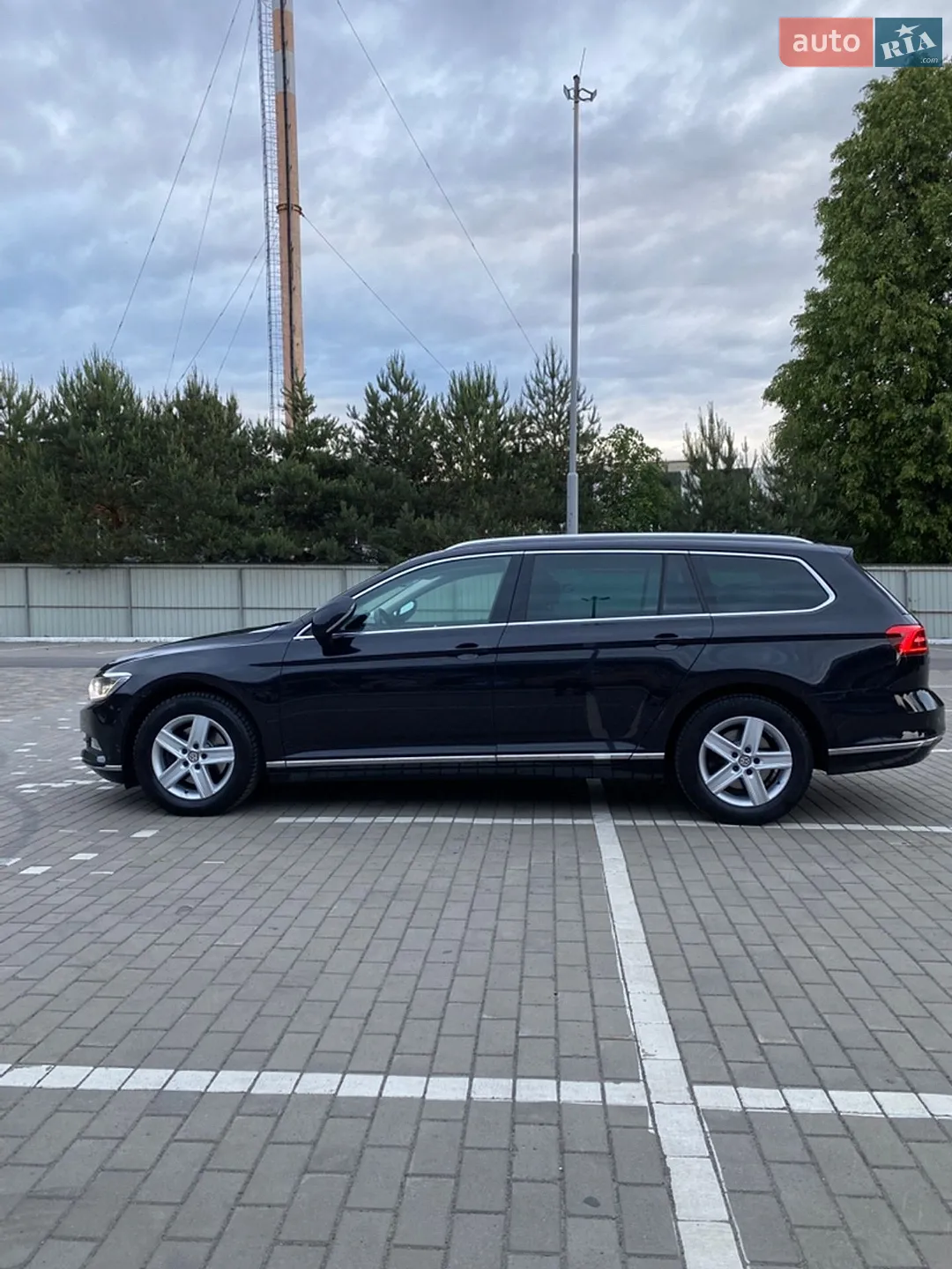 2017 Volkswagen Passat - мініатюра 3