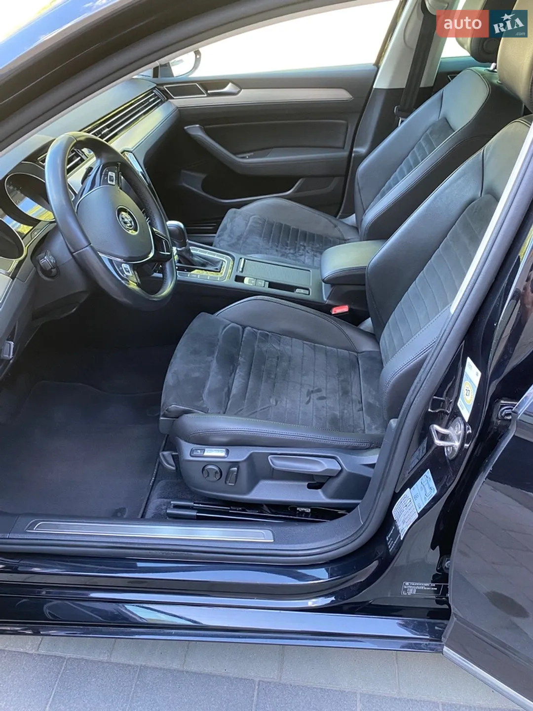 2017 Volkswagen Passat - мініатюра 13