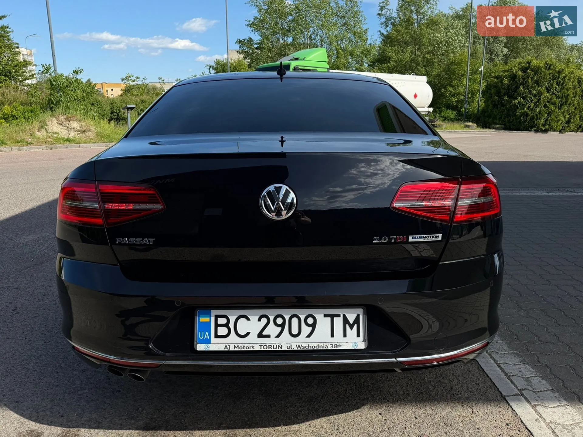 2016 Volkswagen Passat - мініатюра 18