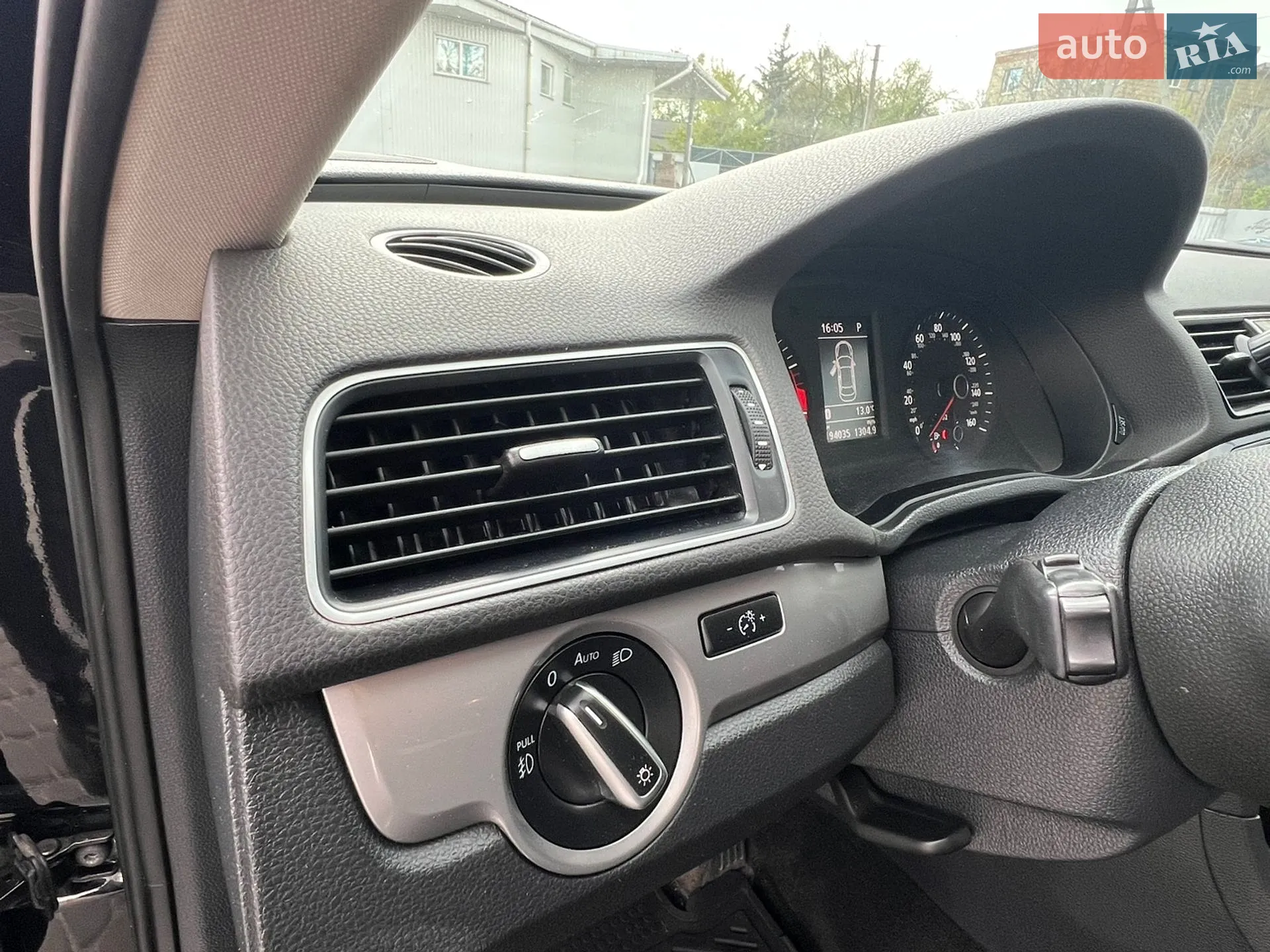 2015 Volkswagen Passat - мініатюра 30