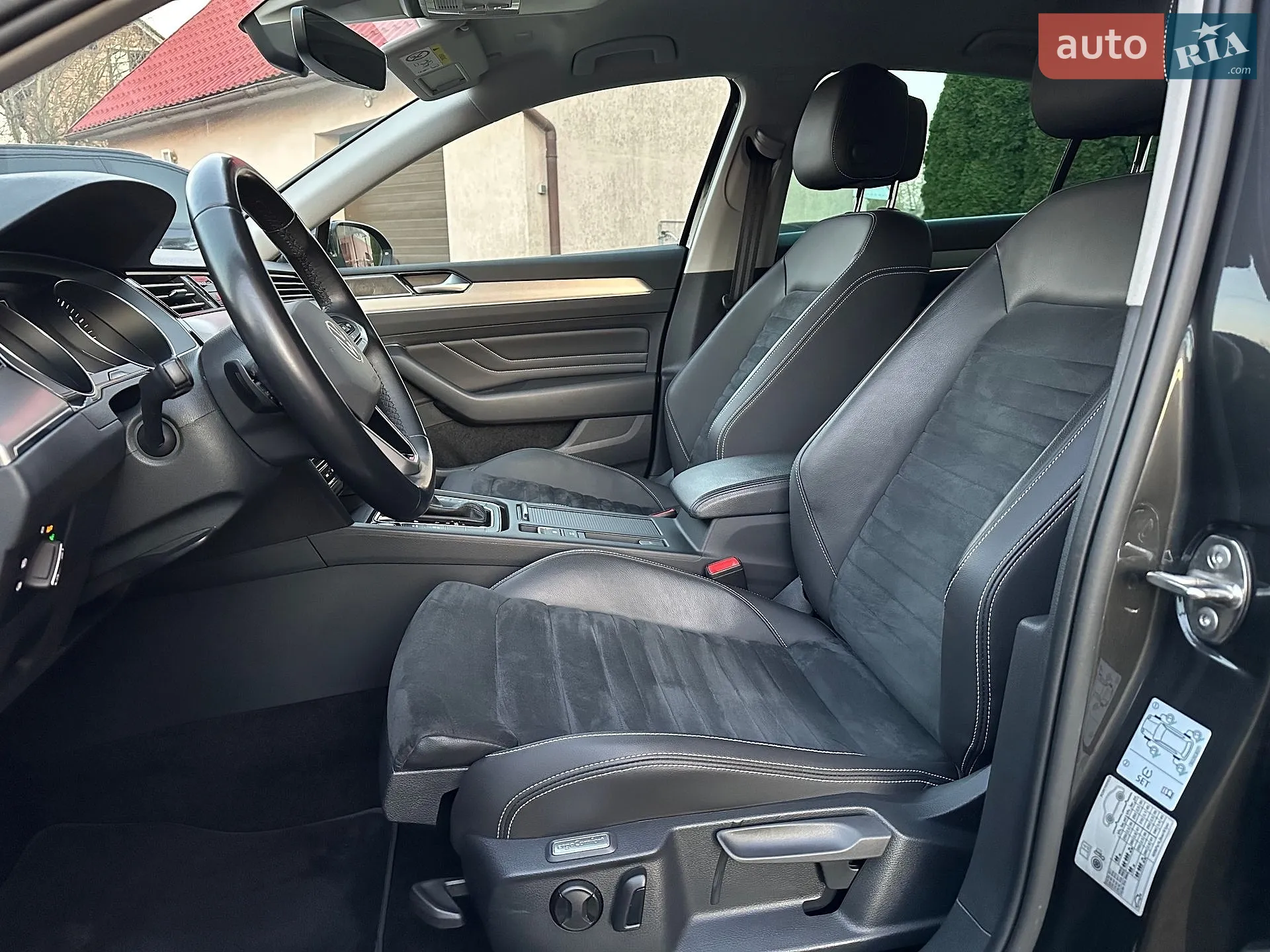 2021 Volkswagen Passat - мініатюра 36