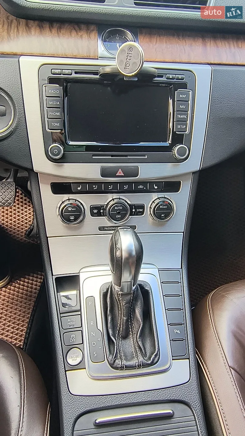 2012 Volkswagen Passat - мініатюра 7