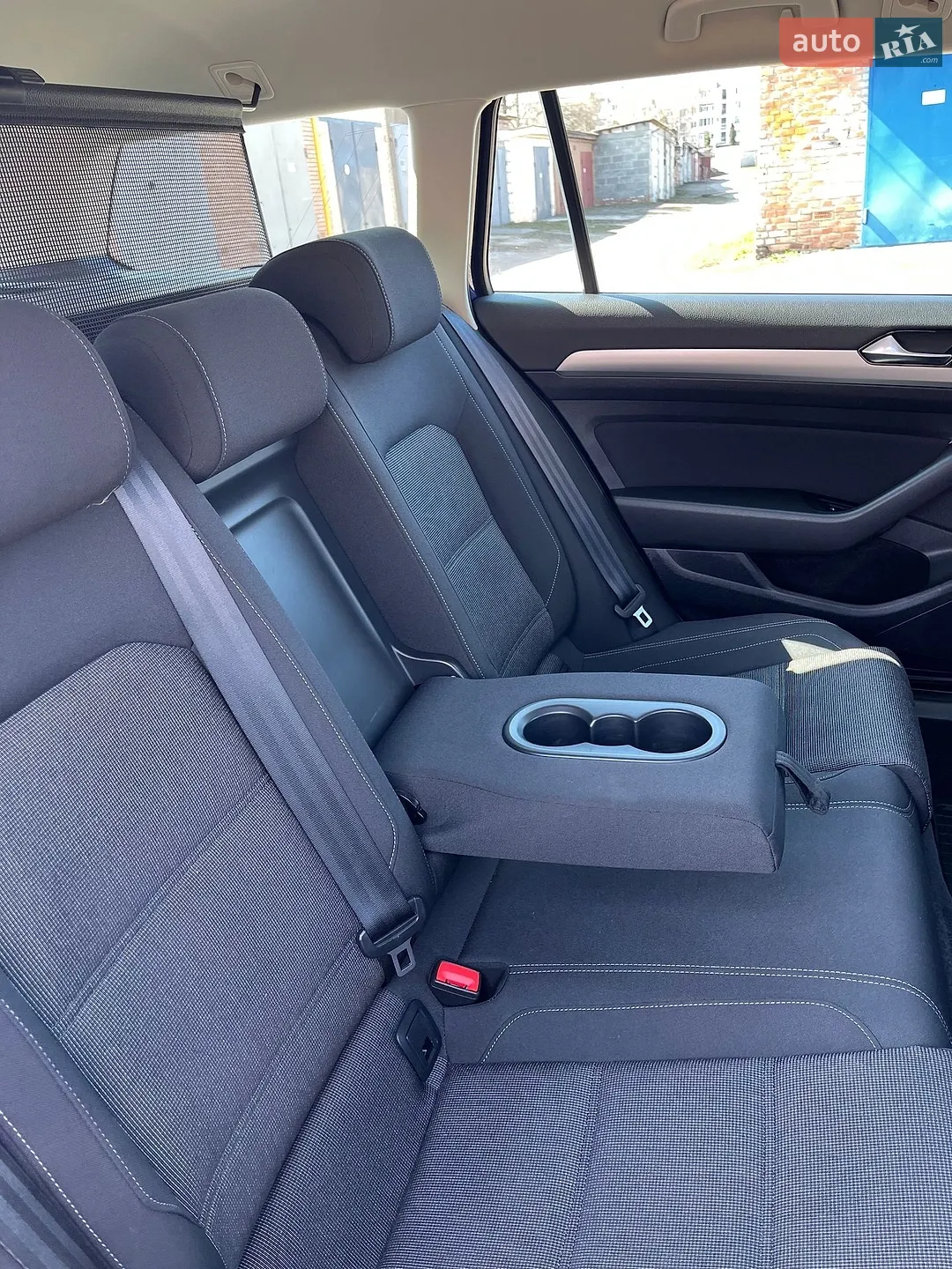 2018 Volkswagen Passat - мініатюра 22