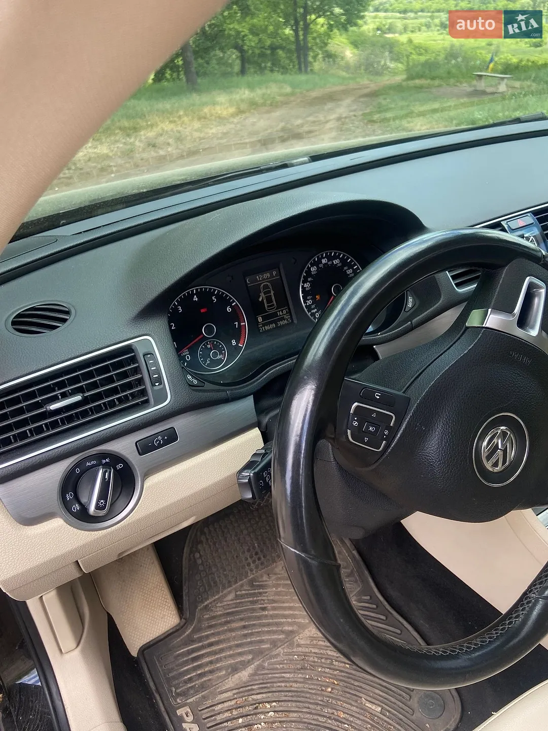 2014 Volkswagen Passat - мініатюра 13