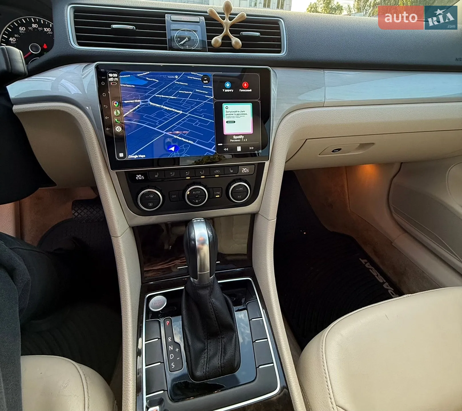 2015 Volkswagen Passat - мініатюра 13